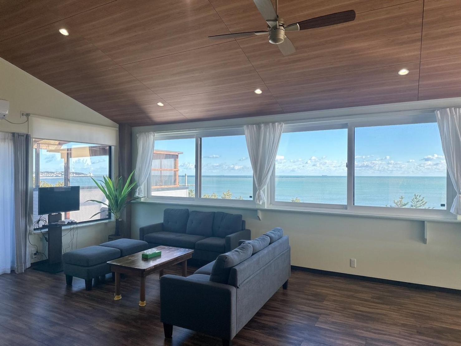 Apartment E Komo Mai 201号室